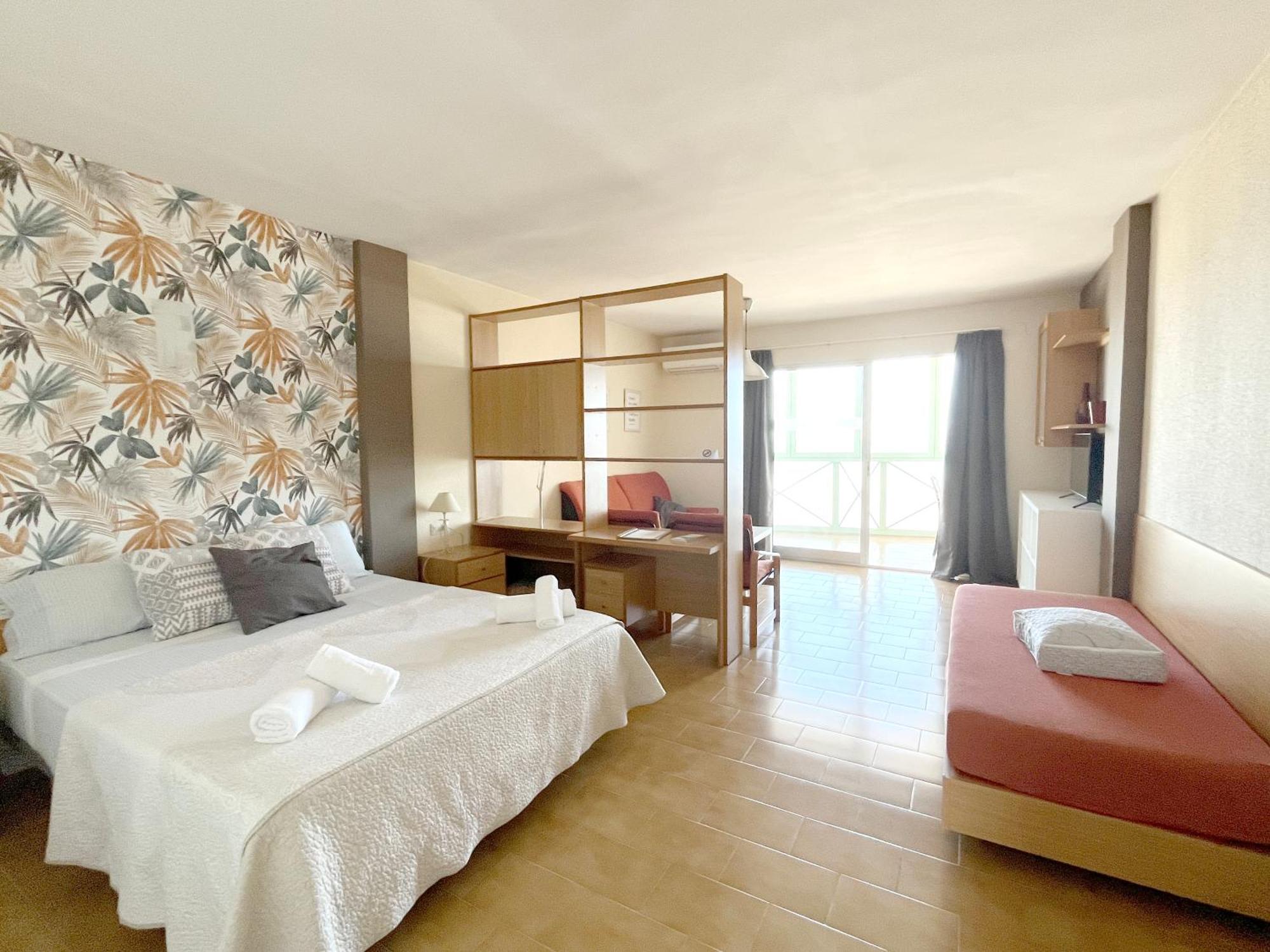 Apartamentos Acuario Dénia Esterno foto